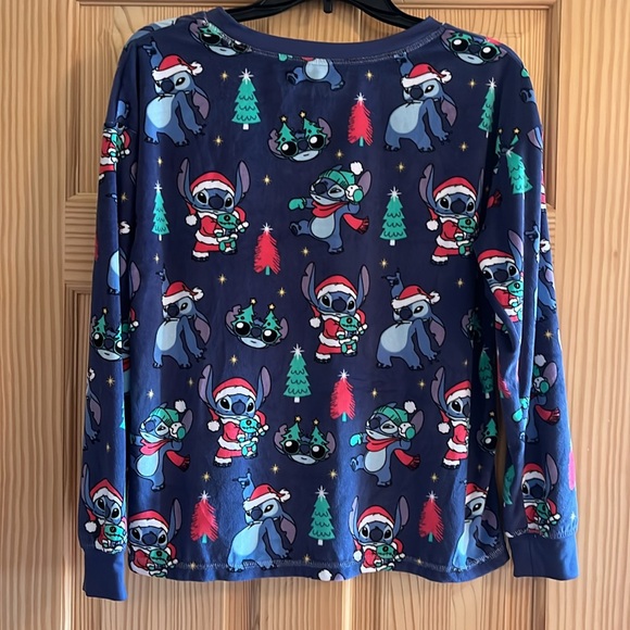 Disney Stitch Christmas‎ Pajama Top size 4-6 - Picture 6 of 7
